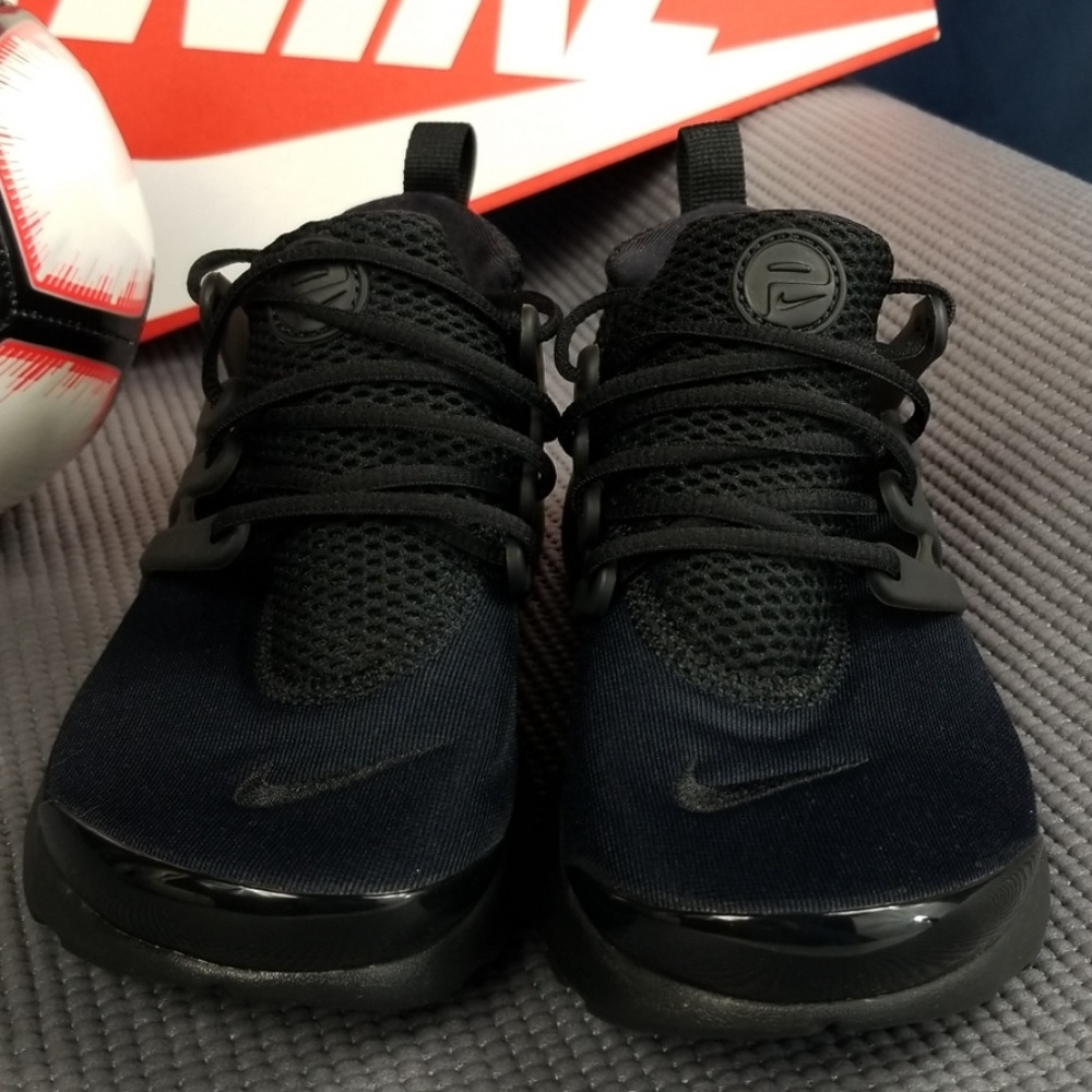 💥Low Price!💥Nike Presto (PS) Kids unisex sizes. - Picture 4 of 8
